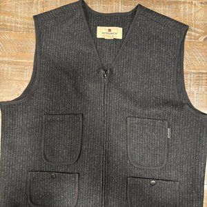 WOOLRICH 100% WOOL UTILITY VEST - SIZE LARGE